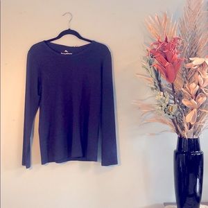 Tommy Bahama long sleeve crew neck top